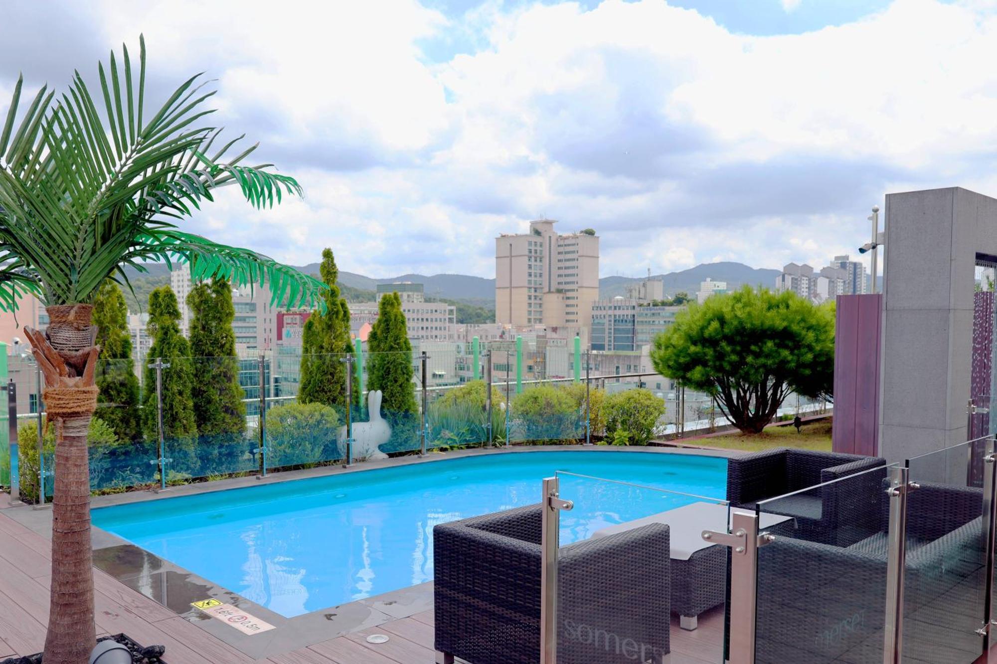Hotel Skypark Central Seoul Pangyo Seongnam Exterior photo